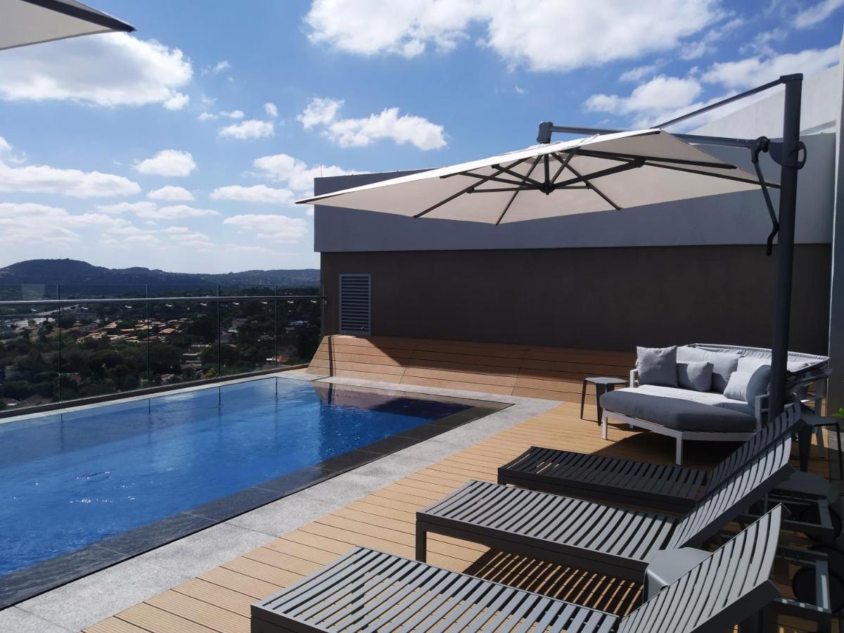 Menlyn Apartment Претория Экстерьер фото