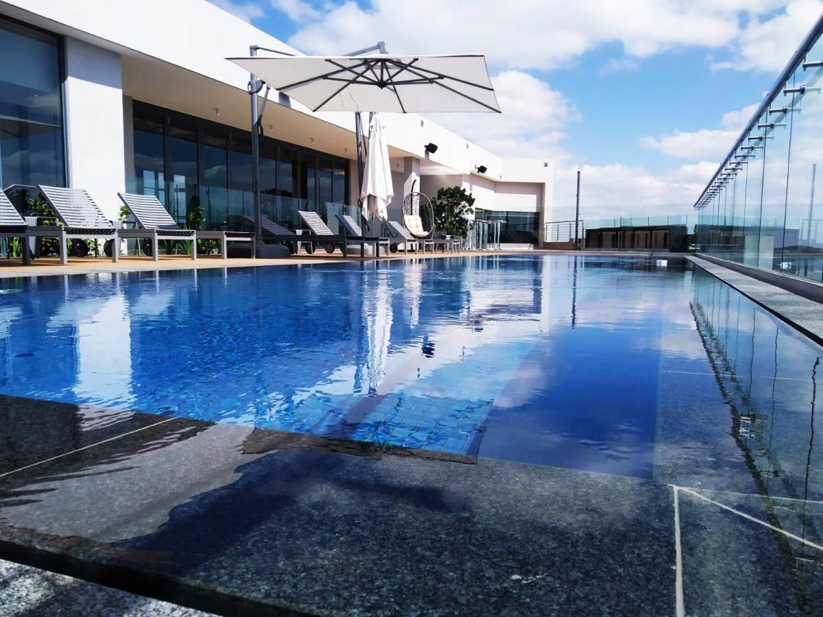 Menlyn Apartment Претория Экстерьер фото