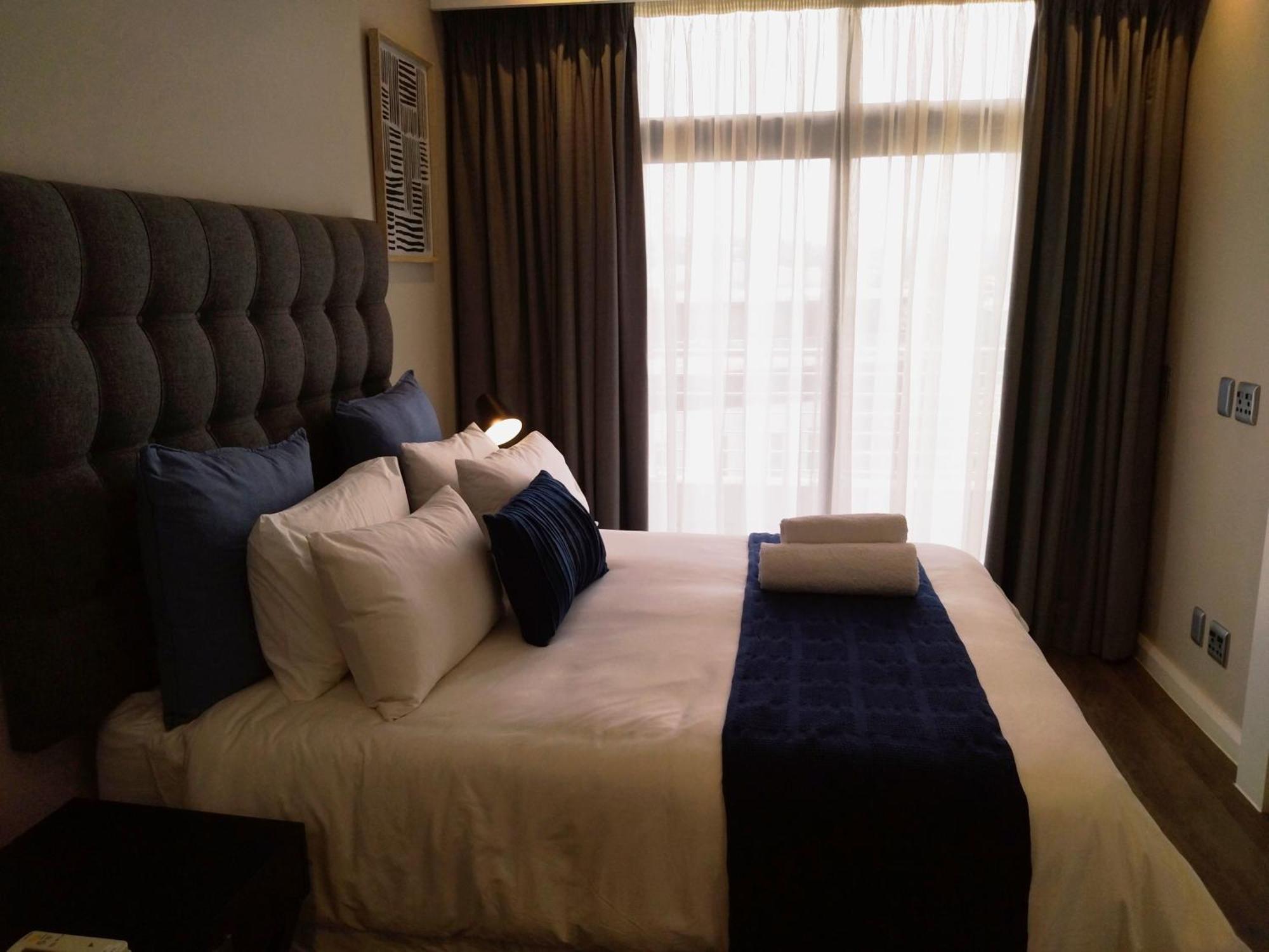 Menlyn Apartment Претория Экстерьер фото